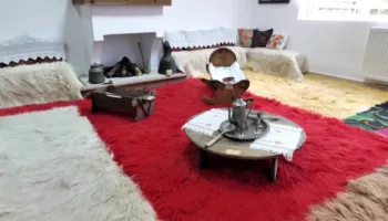 Muzeu etnografik në Konispol/ “Gjurmët e mia” në fshatin Xarrë, vendi ku prezantohen traditat dhe historia