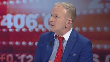 “Nafta 270 lekë, s’ka justifikim…”, eksperti i ashpër: Ja ç’do të ndodhë me çmimet së shpejti