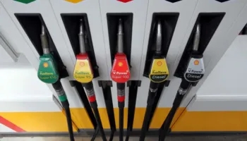 Nafta arriti 202 lekë sot në Tiranë! Ekspertët kërkojnë aktivizimin e rezervës së sigurisë