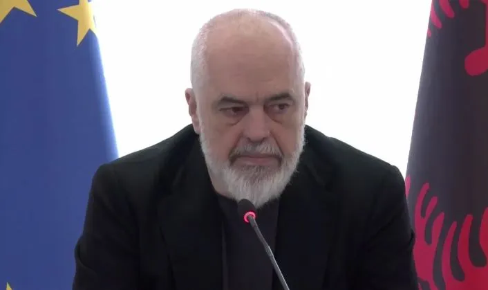 “Nafta është rritur në bursë”, Rama për çmimin e karburantit: Kemi në konsultim ligjin për rezervat shtetërore!