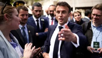 Nafta ruse në Mesdhe/ Macron: Synojnë të financojnë luftën e Moskës