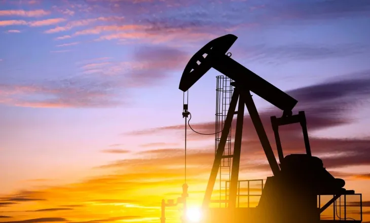 Nafta trondit tregjet globale, sulmi ndaj Iranit dhe situata në Lindjen e Mesme rrit çmimin