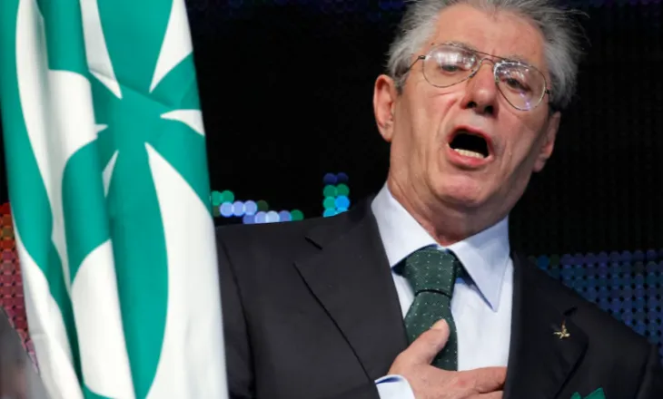 Ndahet nga jeta në moshën 84-vjeçare politikani radikal italian Umberto Bossi