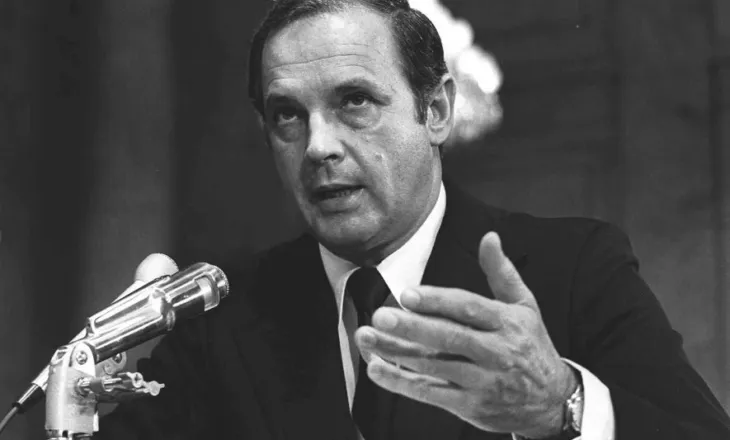 Ndahet nga jeta njeriu që zbuloi regjistrimet e Watergate dhe shkaktoi dorëheqjen e Nixon-it