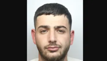 Ndaloi të dashurën të dilte me miqtë dhe e detyroi të merrte drogë, dënohet me burg 24-vjeçari shqiptar në Angli