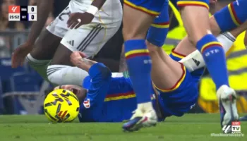 Ndërhyrja e Rudiger është “për burg”, por arbitri nuk ia dha as karton të verdhë