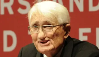 Ndërron jetë filozofi Jürgen Habermas, bota akademike humb një nga mendimtarët më me ndikim të shekullit XX