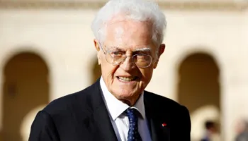 Ndërron jetë ish-kryeministri i Francës, Lionel Jospin