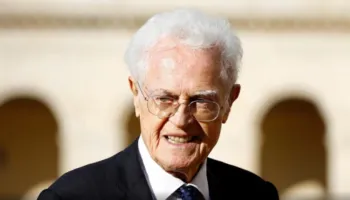 Ndërron jetë në moshën 88-vjeçare ish-kryeministri francez, Lionel Jospin i ishte nënshtruar më herët një ndërhyrjeje të rëndë kirurgjikale