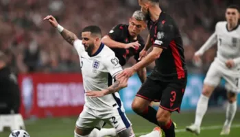 Ndeshjen e fundit e luajti përballë Shqipërisë, ylli anglez u jep lamtumirën “Tre Luanëve”