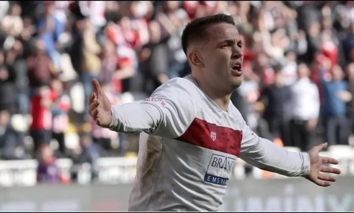 Ndodhi ajo që nuk duhej të ndodhte; Kombëtarja humbet Rey Manaj për ndeshjen me Poloninë