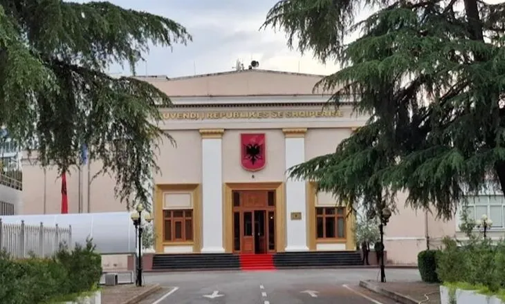 Ndryshe nga herët e tjera, Konferenca e Kryetarëve mblidhet në Parlament, ja çfarë pritet të ndodhë