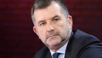 Ndryshimet në qeveri/ Bushati: Janë fasadë, pushteti riciklohet për të shpëtuar veten