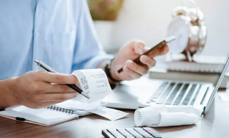 Ndryshon termi i tatim fitimit, bizneseve nuk u “njihet” teprica e paguar në 2024, kërkojnë zgjidhje