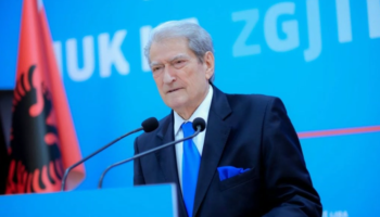 “Në 10:00 të gjithë shqiptarët para Parlamentit”, Berisha zbulon orën e protestës: Dita e përmbysjes së narkoregjimit