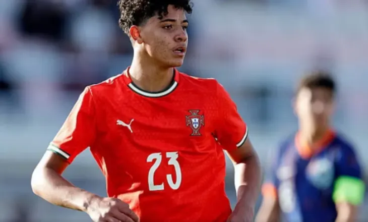 Në gjurmët e babait, Ronaldo Jr stërvitet me ekipet e moshave të Realit të Madridit