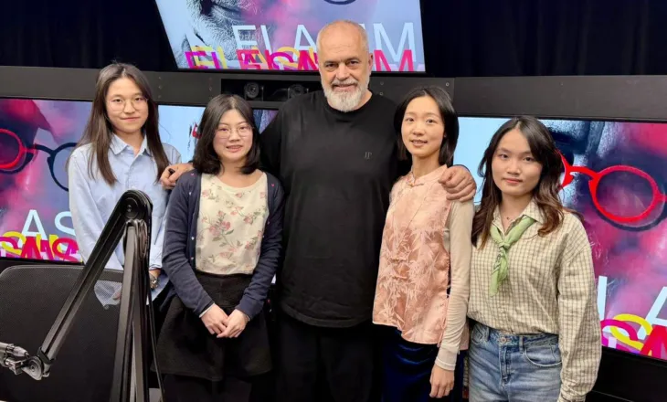 Në podcast, Kryeministri Rama vlerëson studentët kinezë që shkruajnë shqip dhe përdorin emra shqiptarë