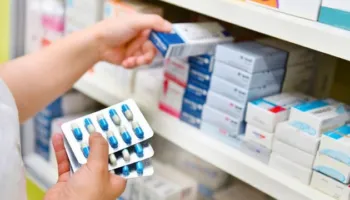 Nën hetim farmacistja nga Gjirokastra, iu gjetën ilaçe kontrabandë