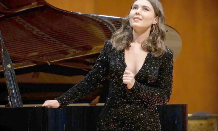 Nga Australia në Tiranë, “Albanian Soul” me sopranon Ana Tafani koncerti sjell këngët qytetare dhe meloditë arbëreshe