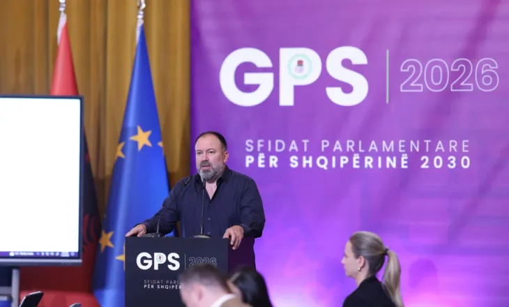 Nga bashkimi i bashkive të vogla me fqinjet e mëdha, te 36 rrethet e deri te kryetarët e qarqeve me zgjedhje, Mazniku zbulon 4 skenarët e PS për Reformën Territoriale