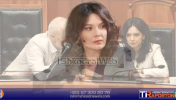 NGA ELISA SPIROPALI – Në një moment kur gjithçka kërkon zë, heshtja bëhet forma më e fortë e fjalës