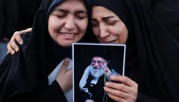 Nga jeta si aktivist te diktatura e pamëshirshme dhe financizmi i terrorizmit! Kush ishte Ajatollah Ali Khamenei?