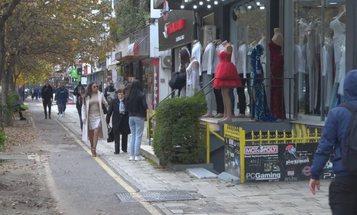 Nga punët e shtëpisë te kujdesi për fëmijët, gratë shqiptare kalojnë 6 orë çdo ditë punë të papaguar