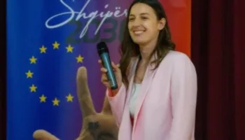 Nga Singapori në Nairobi për në BE! Zegjine Çaushi zbulon rrugën e re drejt Europës