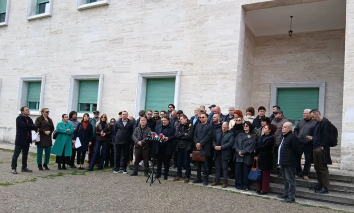 Ngërç institucional në Universitetin e Arteve, pedagogët paralajmërojnë bojkot: Tituj të dhënë, por të pa zbatuar