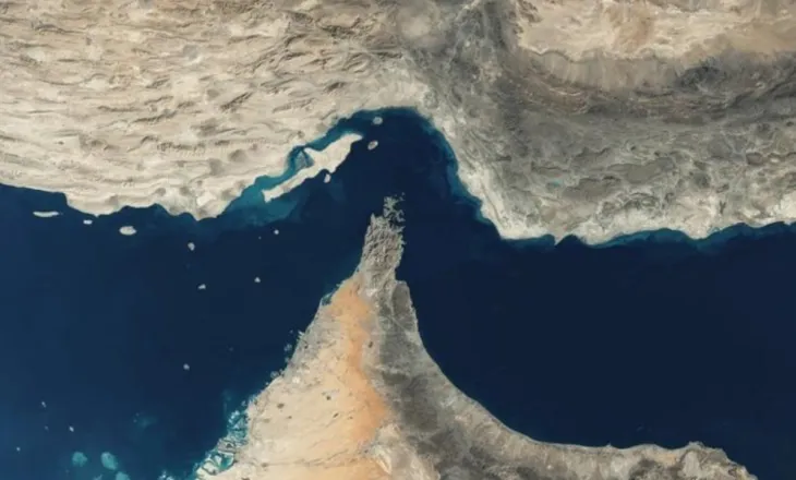 Ngushtica e Hormuzit, autoritetet iraniane: Do të mbetet e hapur, por do të shënjestrohen të gjitha anijet amerikane dhe izraelite