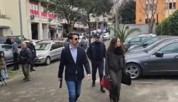 Nis gjyqi për dosjen “Veliaj”, biznesmeni Elman Abule paraqitet në GJKKO (VIDEO)