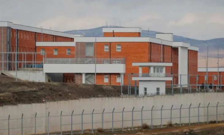 Një dron pikaset nga gardianët duke fluturuar mbi burgun e Gjilanit, policia nis hetimet