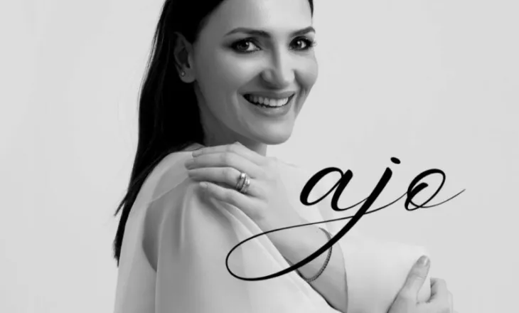 Një mbrëmje gala me këngë shqiptare dhe emocione, me këngëtaren Marsela Çibukaj dhe Orkestrën Simfonike të RTSH