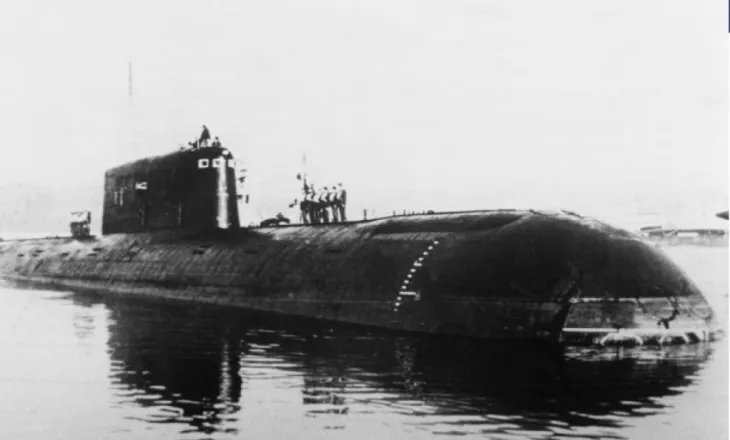 Një nëndetëse bërthamore nga Lufta e Ftohtë ka ndotur Detin Norvegjez për 30 vjet – duke lëshuar material radioaktiv