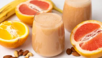 Një përbërës që shumë njerëz e përdorin në smoothie, mund të shkaktojë një rritje të menjëhershme të sheqerit në gjak
