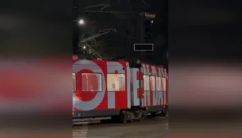 Një tjetër tramvaj del nga shinat në Milano, në bord vetëm shoferi, shpëton pa lëndime