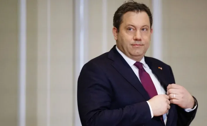 “Nuk është lufta jonë”, zv/kancelari gjerman: Nuk do të marrim pjesë në konfliktin e SHBA-ve dhe Izraelit