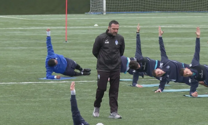 Nuk kanë fund problemet për Tiranën, veç rezultateve, FIFA e “fundos” më keq me bllokadën e re…