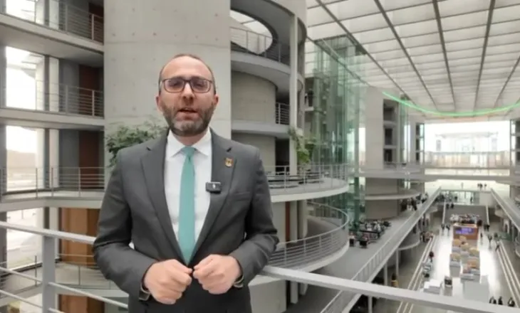 “Nuk na ndal dot mërgata e qyqeve”, Bardhi-Ramës: Qeveria pengesë për integrimin, Shqipërisë i duhet ndryshimi