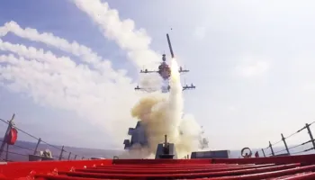 OBSH paralajmëron për “shiun e zi” në Teheran: Rrezik për shëndetin e popullsisë