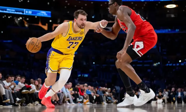 Oklahoma mund Boston në frymën e fundit, Lakers sigurojnë play off-in, fitojnë Dallas, Phoenix e Miami