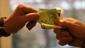 Operacion policor/ Grupi i fajdeve bie në ‘rrjetën e hekurt’, një i arrestuar dhe 4 persona në kërkim, zbulohet…