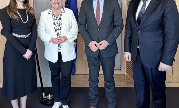 Opozita në Bundestag, Bardhi: Korrupsioni i qeverisë mbetet sfida kryesore që pengon Shqipërinë drejt BE