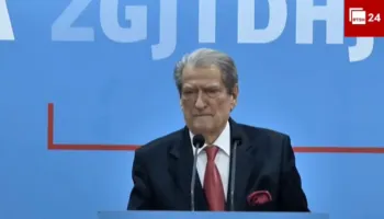 Opozita në protestë më 12 mars, Berisha: Zgjidhja është në dorën e qytetarëve