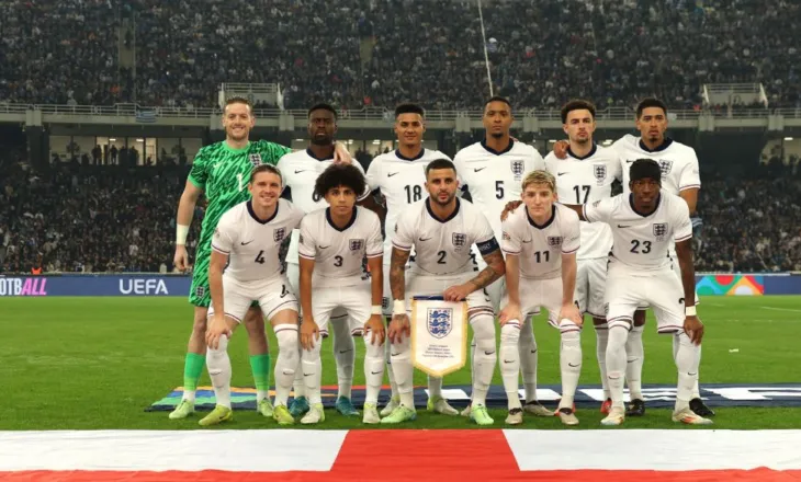 Pak para Botërorit, futbollisti i njohur e mbyll njëherë e mirë me Anglinë. Shoku i Brojës