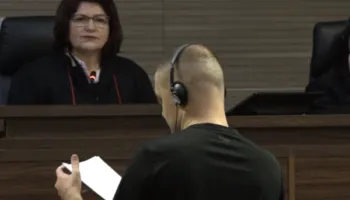 Pamje të rënda/ Akuzohet se urdhëroi vrasjen e saj, Naim Murseli përballet për herë të parë me trupin e pajetë të Liridoa Ademajt