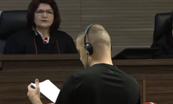 Pamje të rënda/ Akuzohet se urdhëroi vrasjen e saj, Naim Murseli përballet për herë të parë me trupin e pajetë të Liridoa Ademajt