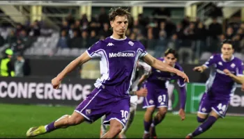 Panik për Gudmundsson, grabitet shtëpia e futbollistit të Fiorentinës, ja çfarë vodhën keqbërësit