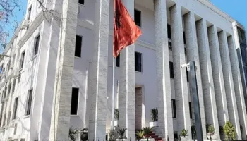 Paraburgimet-Gjykata e Lartë nis rishikimin e vendimit për masën “arrest me burg”