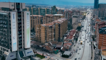 Paraja nuk blen lumturinë, ‘surprizon’ Kosova në indeksin e fundit